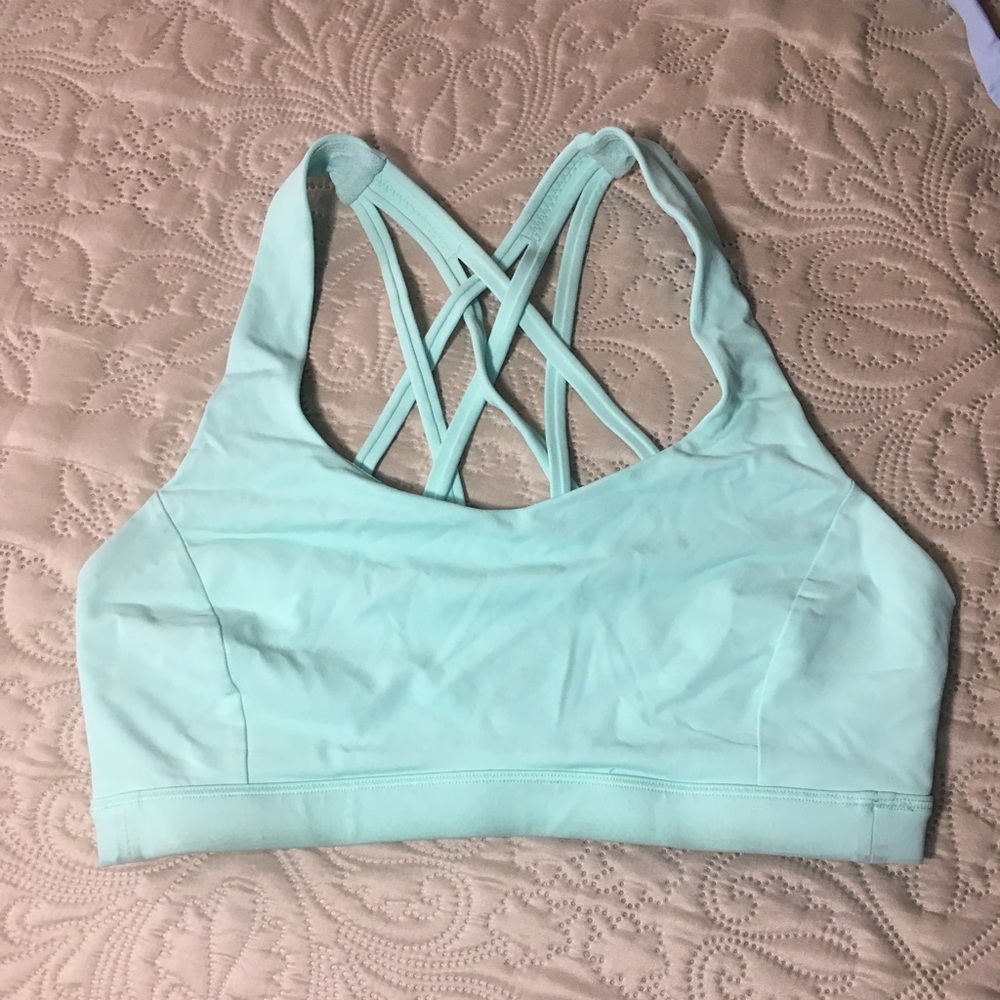 Free to be serene sports bra